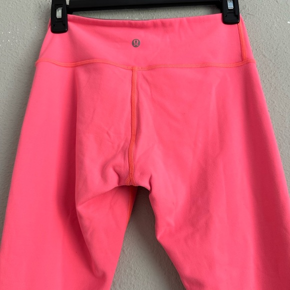 Lululemon Wunder Under Leggings 19” Size small Bright Coral - Picture 3 of 6